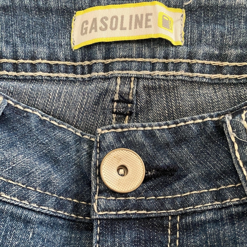 Gasoline Brand boot cut blue jeans, stretch material, Sz. 7. Like New. - Picture 7 of 8